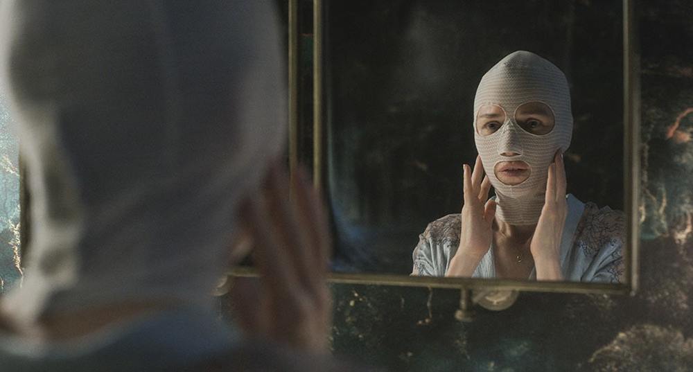 نائومی واتس در فیلم سینمایی «شب بخیر مامان»(Goodnight Mommy)